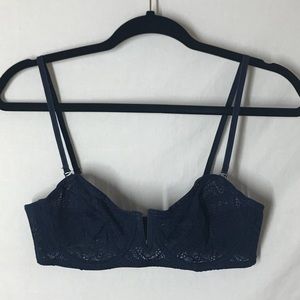 New! Intimately Free People Crochet V Wire Bra 34B
